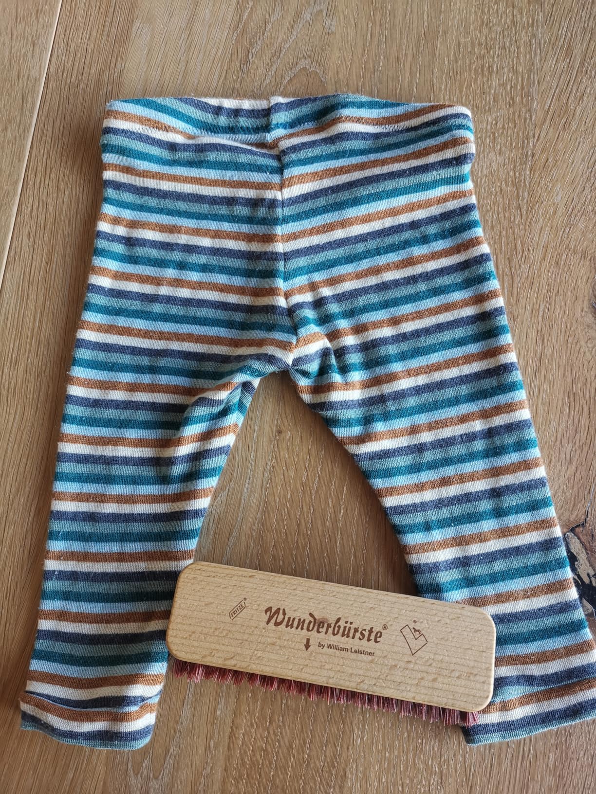 Kundenfoto Wunderbürste – Wollpullover ohne Pilling